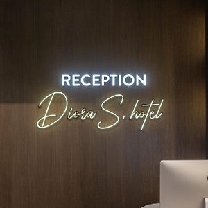 Diora'S Hotel And Apartments